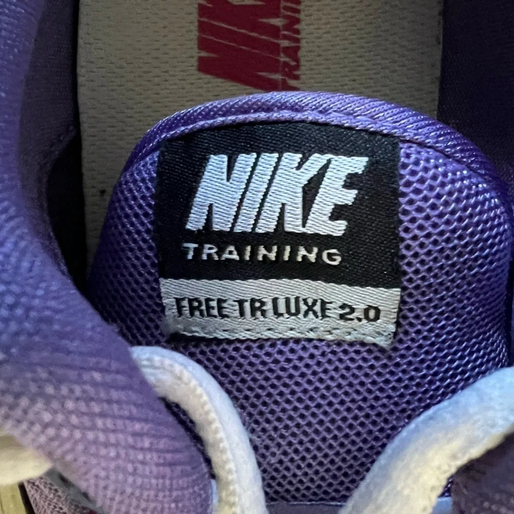 Nike Free TR Luxe 2.0 Purple and Pink Sneakers. Size 8.5